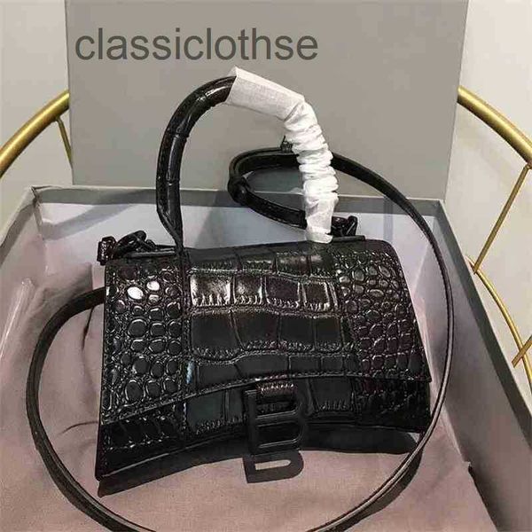 

designer balencaigass high paris handags version family hourglass crocodile leather women's 2022 b-utton single messenger handag should