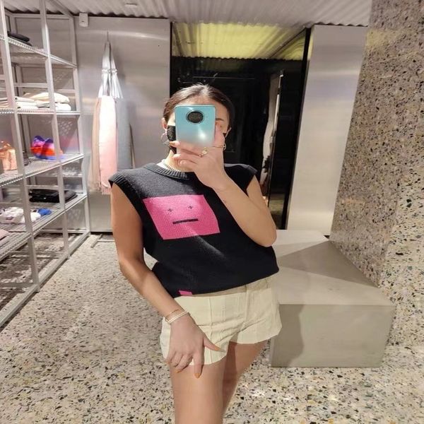 

women's sweaters spring and summer sweet style round neck design sense of lovely smiling face sleeveless sweater women's, White;black