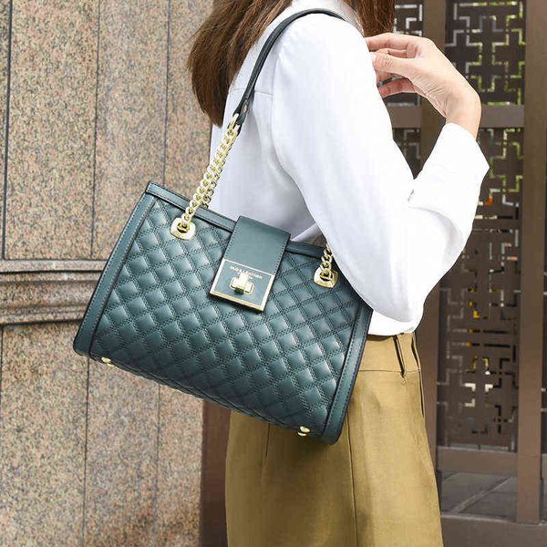 

fashion temperament small xiangling lattice single shoulder new large capacity messenger chain handbag women 220420