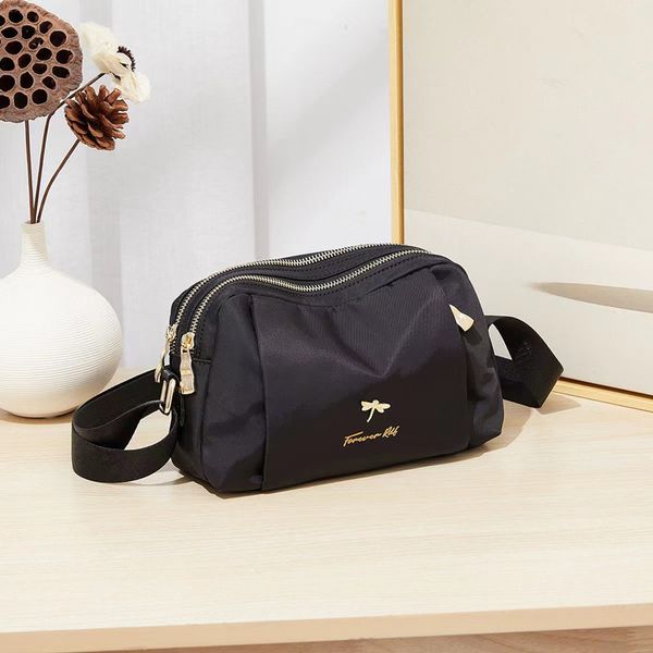 

fashion designer 2022 black portable portable female messenger shoulder bag casual all-match students commute to class