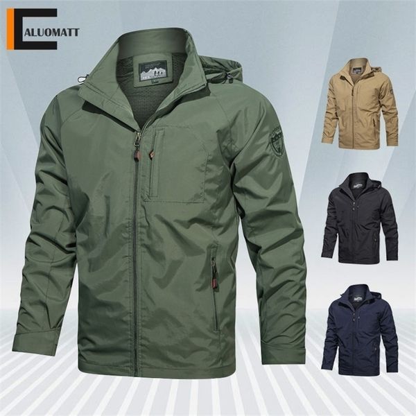 

mens softshell jacket autumn spring military tactical bomber windbreaker jackets men breathable hooded pilot windproof coats 220810, Black;brown
