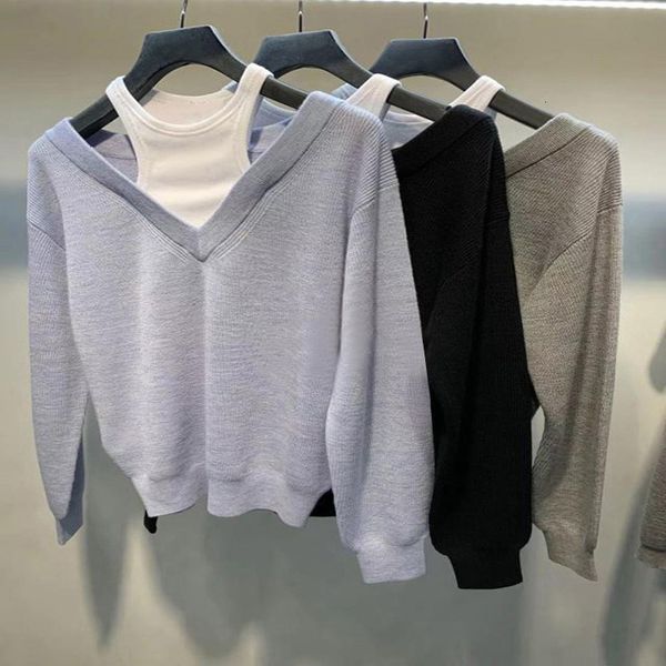 

women's sweaters dangjia spring lazy v-neck fake two sweaters women's loose outer sweater, White;black