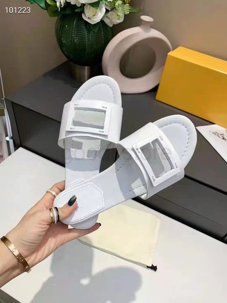 

2022-new pattern slippers designer slippers leather sandal slides 2 straps with adjusted gold buckles women summer flip flops have box size, Black
