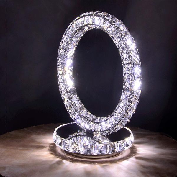 Tischlampen Edelstahl moderner kreativer kreativer dreiseitiger Kristalllampe Schlafzimmer Nacht