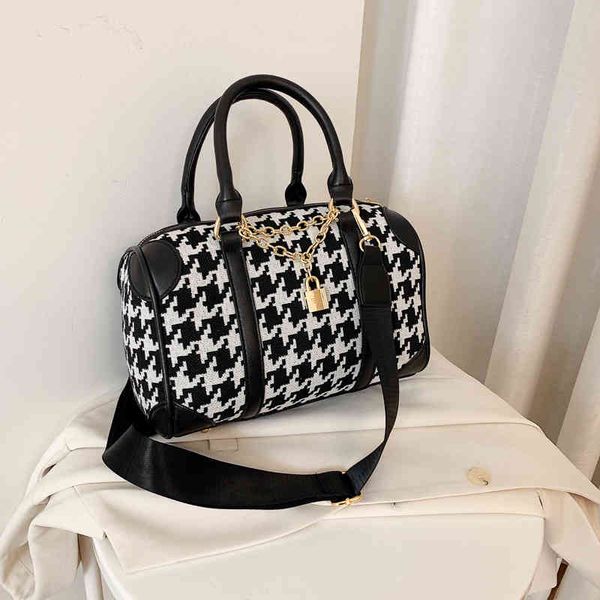 

handbags 70% off women's bag 2022 new hand large capacity style sling one shoulder messenger bag pillow purses