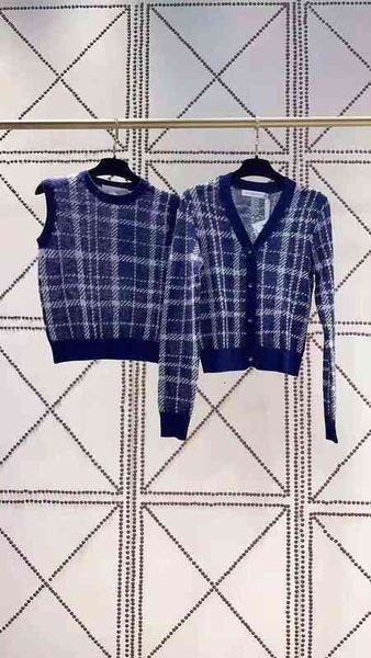 

women's sweaters [] autumn v-neck plaid slim fit girls cashmere mohair long sleeved sweater z5hx, White;black