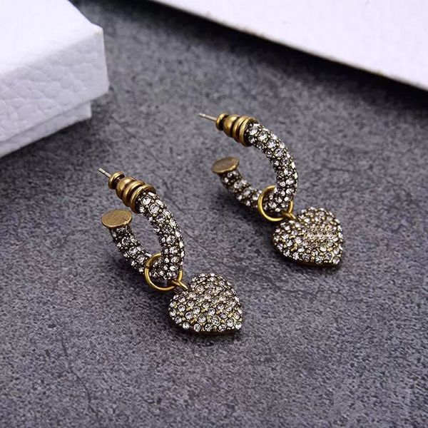 

the new ms designer charm earrings stud earrings accessories fashion letters, Golden