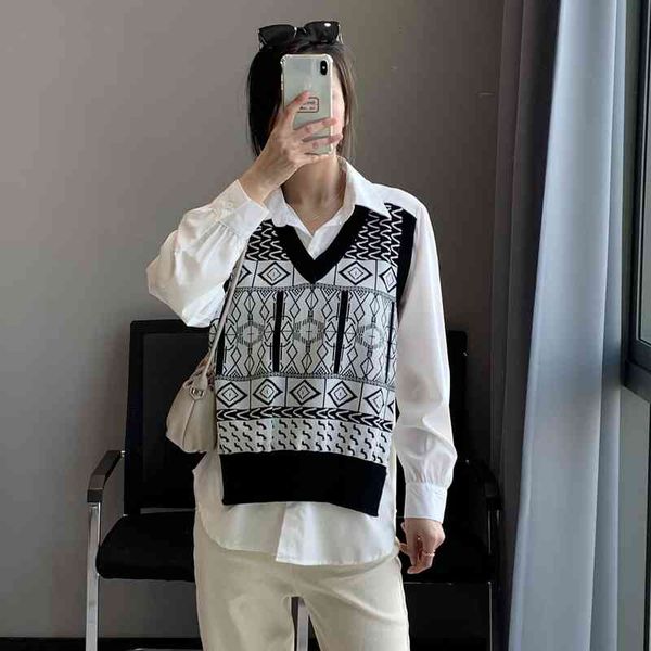 

women's polos 128fake two piece knit stitched lapel shirt xx2, White