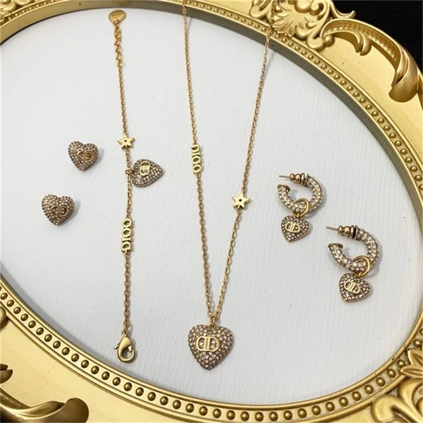 

2022 20% off designer jewelry d family's new love and earrings in, Golden