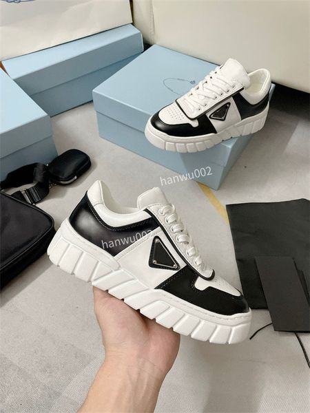 

2022 boots mens womens casual shoes sneakers fashion leather, Black