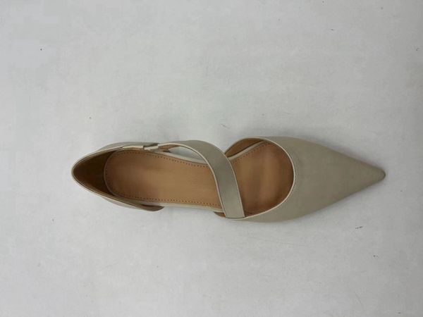 

summer the new black pointed woman fashionable sandals shoes fashion leisure mid flat shoes, Black;white