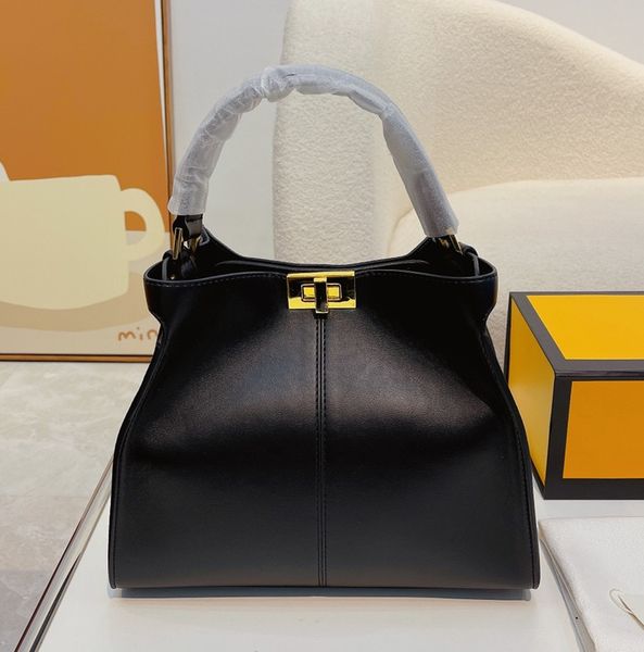 

summer new leather design large capacity totes classic fashion retro style women's designer bag handbag