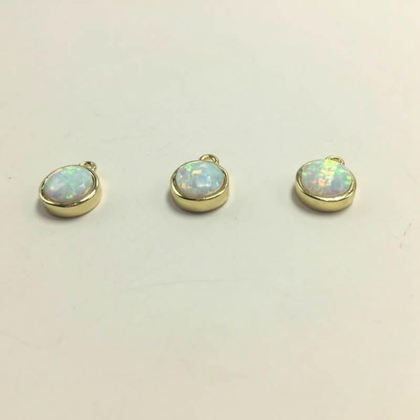 Anhänger-Halsketten, 9 mm, kreisförmiger Opal, goldfarben, seitlich gebohrte Perlen, künstlich hergestellt, kleine Größe für Halskette, Druzy-Charm-Schmuckanhänger