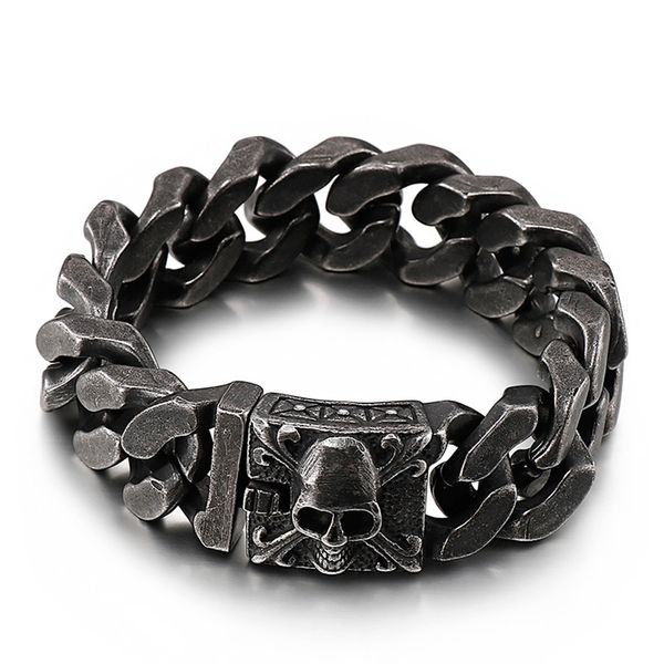 Punk Rock Matte Shiny Bike Biker Chain Skull Bracciali per uomo Hiphop Acciaio inossidabile spazzolato Skull Charm Curb Cuban Link Brecelet Bangle Gioielli gotici maschili