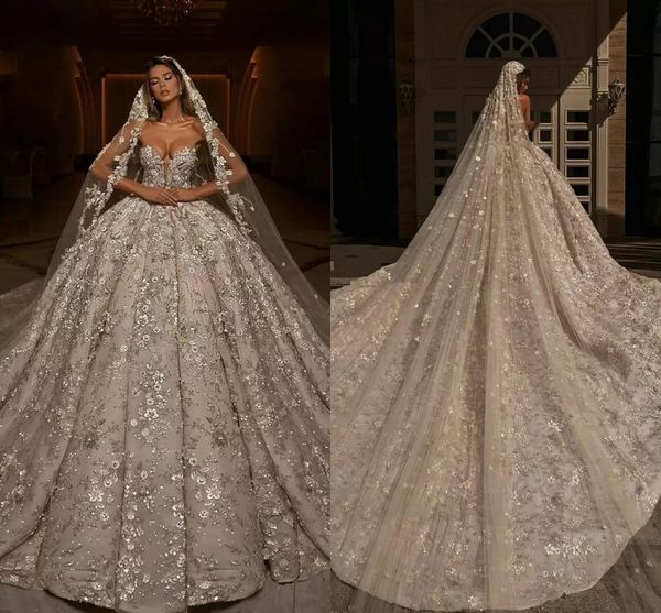

middle east royal ball gown wedding dresses sweetheart floral lace appliques sequined puff princess bridal dresses long tain dubai arabic ve, White