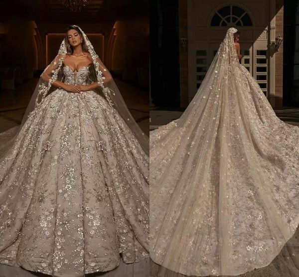 Medio Oriente Royal Ball Gown Abiti da sposa Sweetheart Applicazioni di pizzo floreale Paillettes Puff Princess Abiti da sposa Long Tain Dubai Arabo Abiti da sposa CL0778