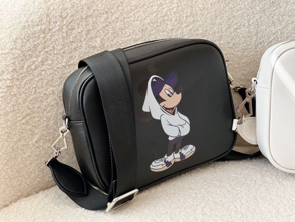 

new shoulder bag women's leather cartoon pattern camera bag distribution box
