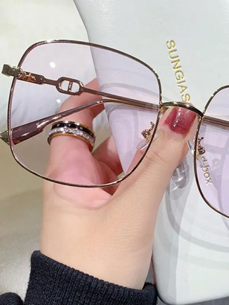 

colored lenses square frame sunglasses, White;black