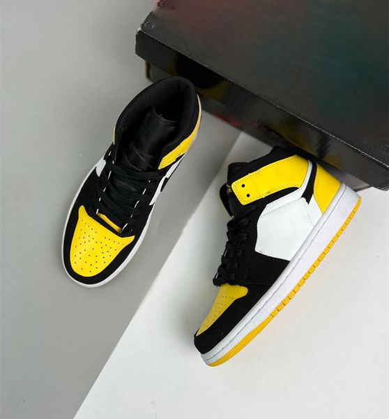 

2022 famous brand basketball shoes men's women's classic luxury non-slip high sneakers designer sport shoe couple student boy girl