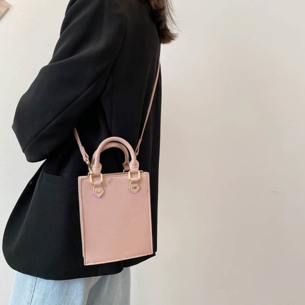 

classic colorful large letter messenger bag luxury designer multi card slot shoulder bag handbag clutch storage totes famous brand women cro