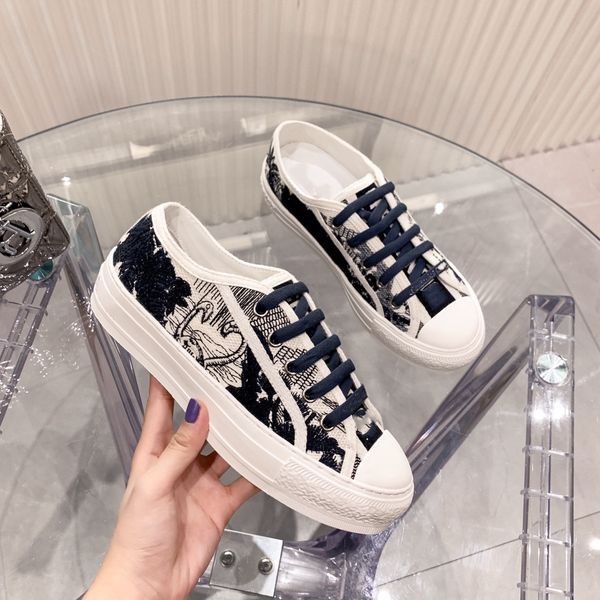 

double-sided embroidered cotton womens canvas walk shoes designers summer letter shoelaces ladies thick soled inner casual walking sneakers