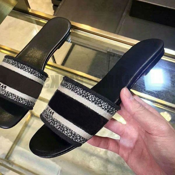 

designer slippers fashion designer leather ladies sandals summer flat slipper beach woman big head rainbow letters with box, Black