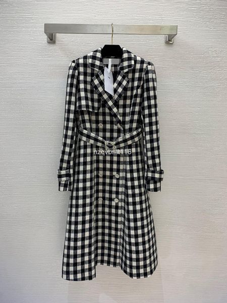 

women's wool & blends autumn and winter black--white check contrast thickened fabric with diamond belt thin coat