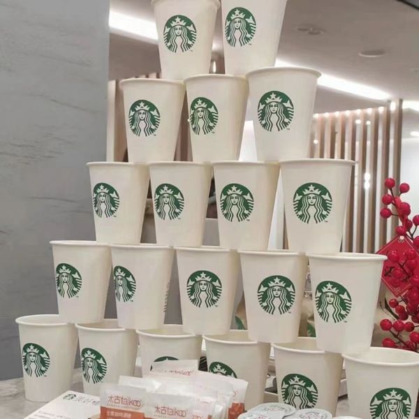 

2022 disposable diy starbucks mugs 355ml/473ml/591ml plastic cups reusable doublelayer transparent coffee flat straw column cover bdian cup
