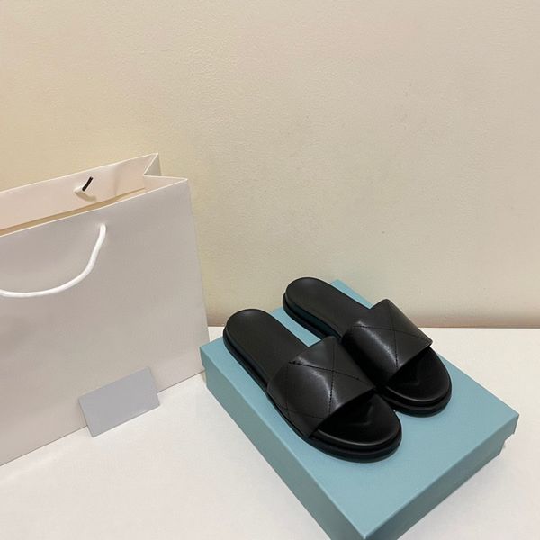 

2022 luxury sandals designer slippers brand slide flip flops genuine leather women casual shoes sneakers trainer by shoe10 126, Black