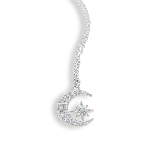 Collana con ciondolo a forma di luna con opale di fuoco in cristallo placcato in oro piccolo, con zirconi incisi, stella di luna, regalo di Natale, collane delicate e delicate di moda classica