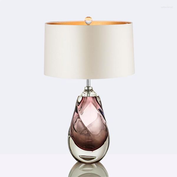 Lâmpadas de mesa Lâmpada nórdica de cristal rosa simples Decoração criativa moderna Decoração branca CLOHT LED E27 Mesa amarela lamptável
