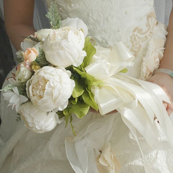 

european and american simulation wedding brides holding flowers p studio props sen department fresh factory direct sales white