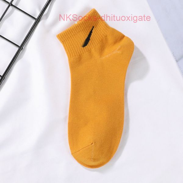 

fashion men's classic socks hook brand designer women's leisure lovers' short tube sportsocks luxury women men breathable ver, Black