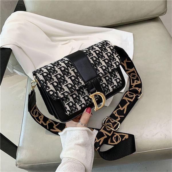 

small women's net red broadband small square fashion high-grade sense versatile foreign messenger 70% off wholesale sales