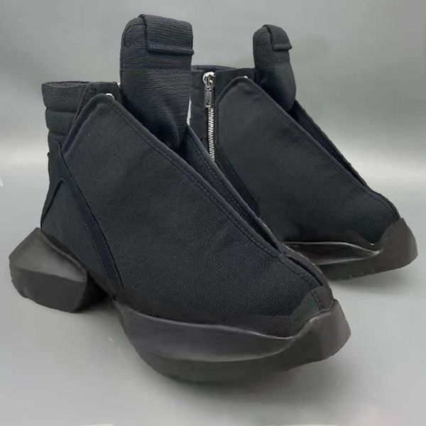 Big Szie Stivaletti da uomo Pony Hoof Suola quadrata Tela traspirante Cerniera Sneakers alla moda Scarpe da uomo stile street nero