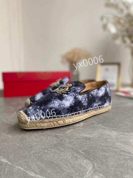 

luxury brand designer men casual shoes triple white black sneakers leather trainer nylon printed platform trainers shoes