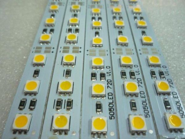 LED sert şerit ışıklar çubuk 12 volt 0.5m SMD dolap araba offroad şeritler lamba ampulleri 12v sıcak beyaz c2 yıl garanti