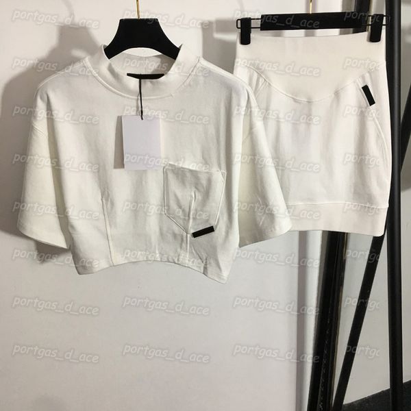 

luxury womens t shirts shorts set designer summer casual back zipper short sleeve high waist hip covers skirts, Black