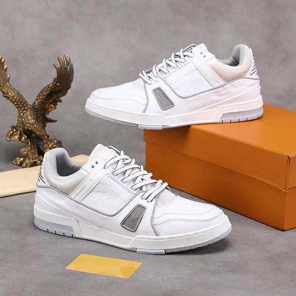 

2020n fashion graffiti hand-painted alphabet leather low-flat sneakers high-quality casual wild trendy men's size 38-45 mjk001 asdasdad, Red;white