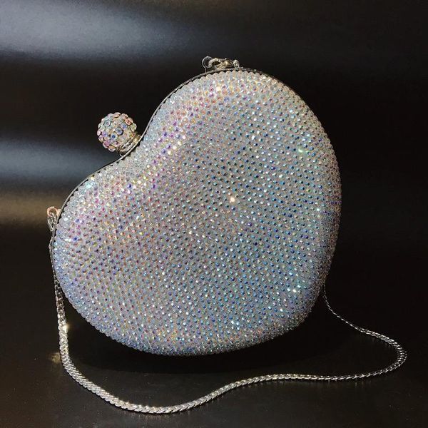 Borse da sera Fashion Love Heart Shape Silver Clutch Women Crystal Purse Party Dinner Borsa con strass Ladies Wedding Sac FemmeSera