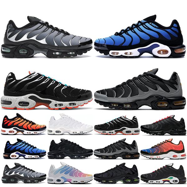 

wholesale new running shoes se man woman designer rainbow bat triple white gradient black bolt pimento hyper blue sneakers trainers size 36-