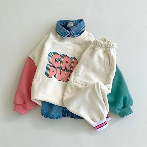 Autumn Baby Sweatshirt Set Moda Carta Imprimir Tops + Calças Terno Nascido Tracksuit Girls Sets (vendidos separadamente) 220326