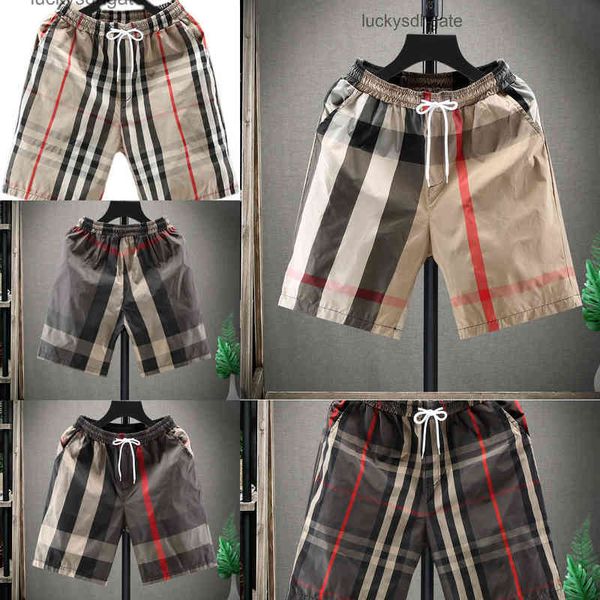 

brand classic designer bb r shorts and pants new summer casual shorts men's european station young fashionable plaid capris doi3, White;black