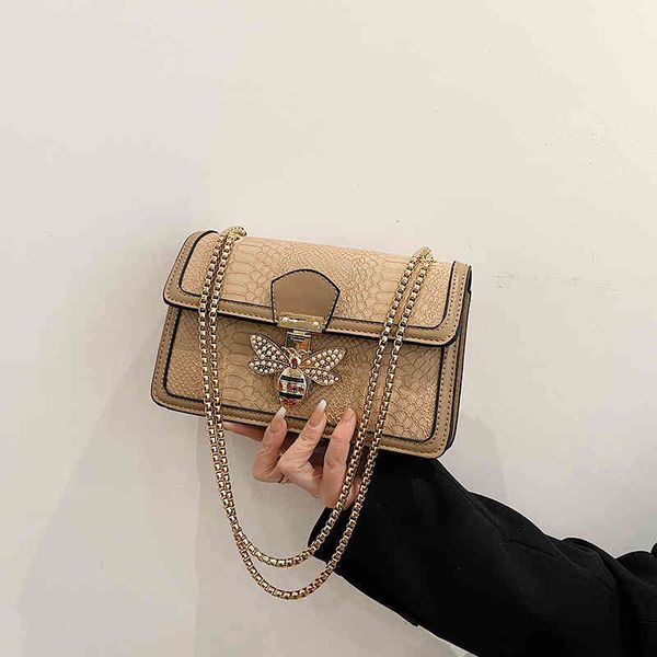 

bee pu leather crossbody bags for women 2022 chains shoulder messenger bag female ladies satchels sling luxury handbags designer