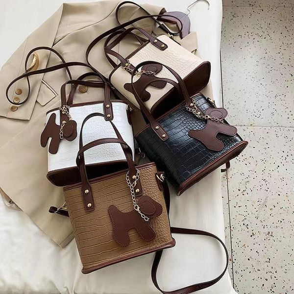 

fashion handbag shoulder or across the body shoulder bag women alligator pattern