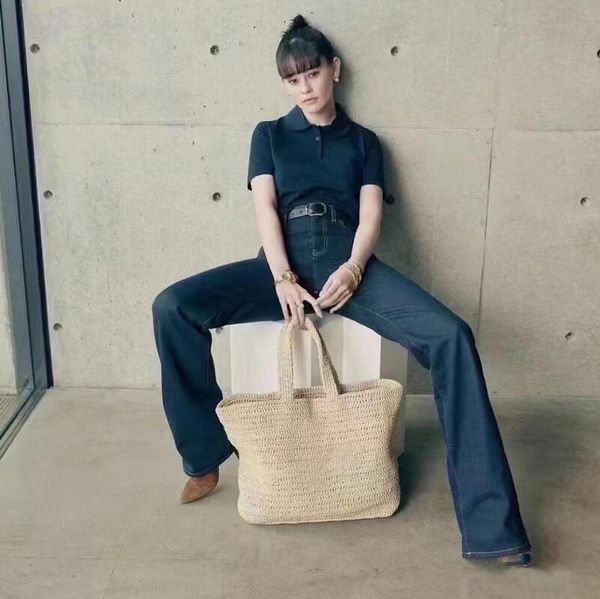 Tasarımcı Rafia Straw örgü yaz sandbeach totes moda yüksek kapasiteli boş zaman omuz çantası basit tatil tarzı kadın çanta alışveriş çantaları