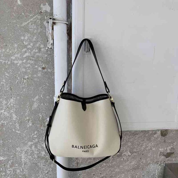 

canvas bucket bag large capacity and shopping women's fashion single shoulder messenger female bags