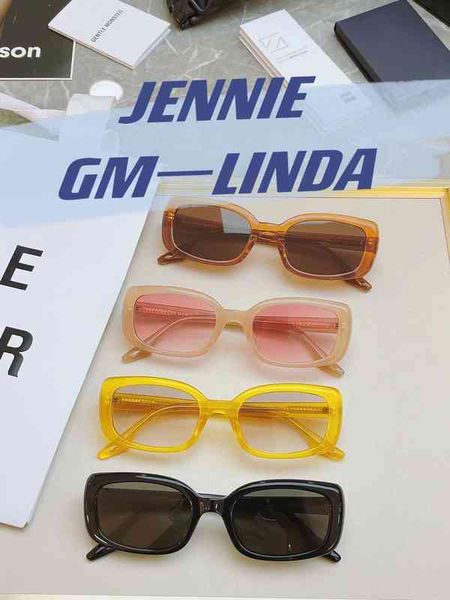 

2022 new gentle fashion sunglass women men square sunglass uv400, White;black