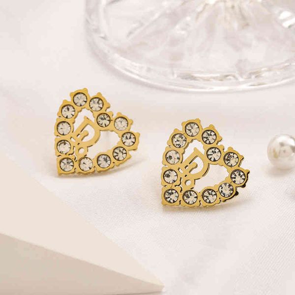 

new letter earrings female classic earrings d family diamond studded earrings2022 brand trend fashion design versatile ladies necklace stud, Golden