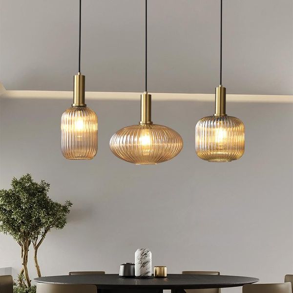 Kolye lambaları Modern basit renkli cam avize, dekoratif aydınlatma için yatak odası mutfağında kullanılır Gri restoran hafif lambadanpendan